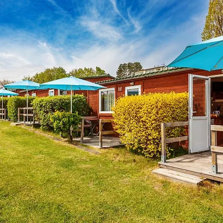 פארק נופש Roza Wiatrow *