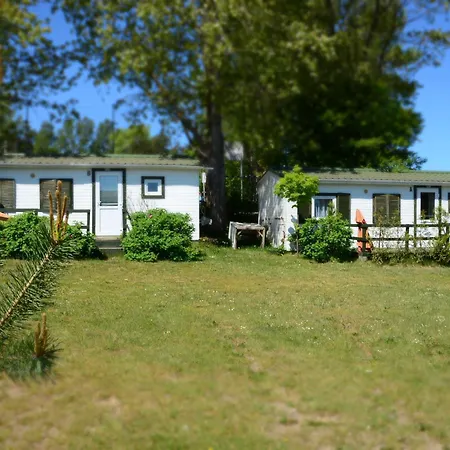 Roza Wiatrow פארק נופש *