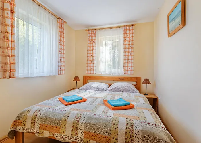 منتزه العطل Roza Wiatrow Chłapowo